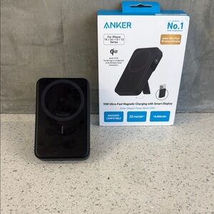 Anker 15W Ultra-Fast Magnetic Charger - Black